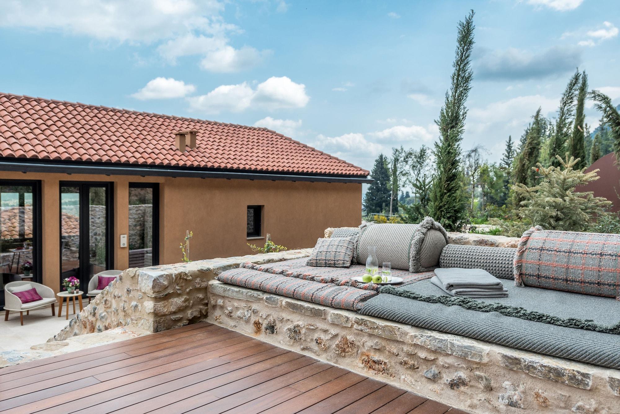 Euphoria Retreat - A Holistic Wellbeing Destination Spa Mystras Exterior foto
