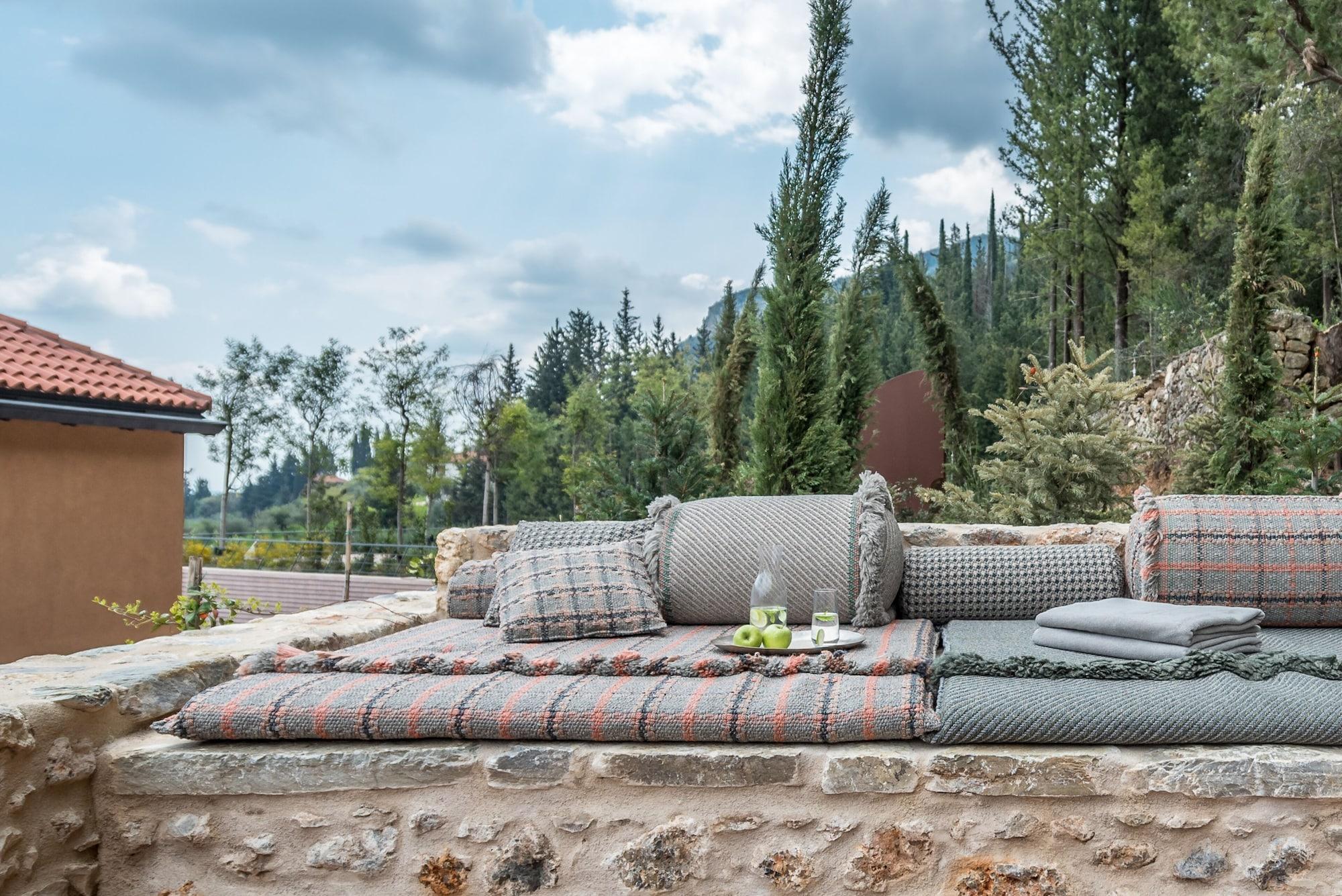 Euphoria Retreat - A Holistic Wellbeing Destination Spa Mystras Exterior foto