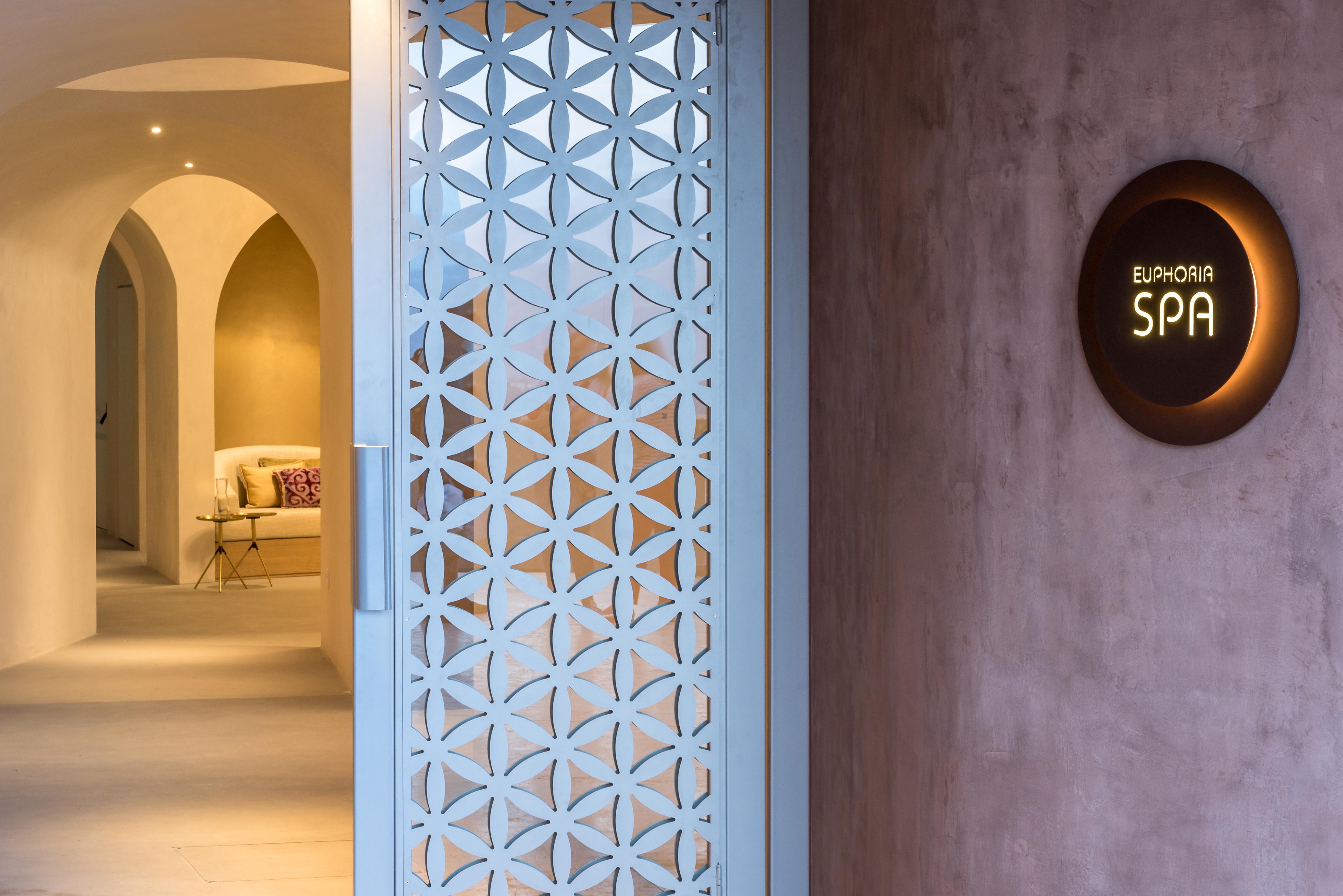 Euphoria Retreat - A Holistic Wellbeing Destination Spa Mystras Exterior foto
