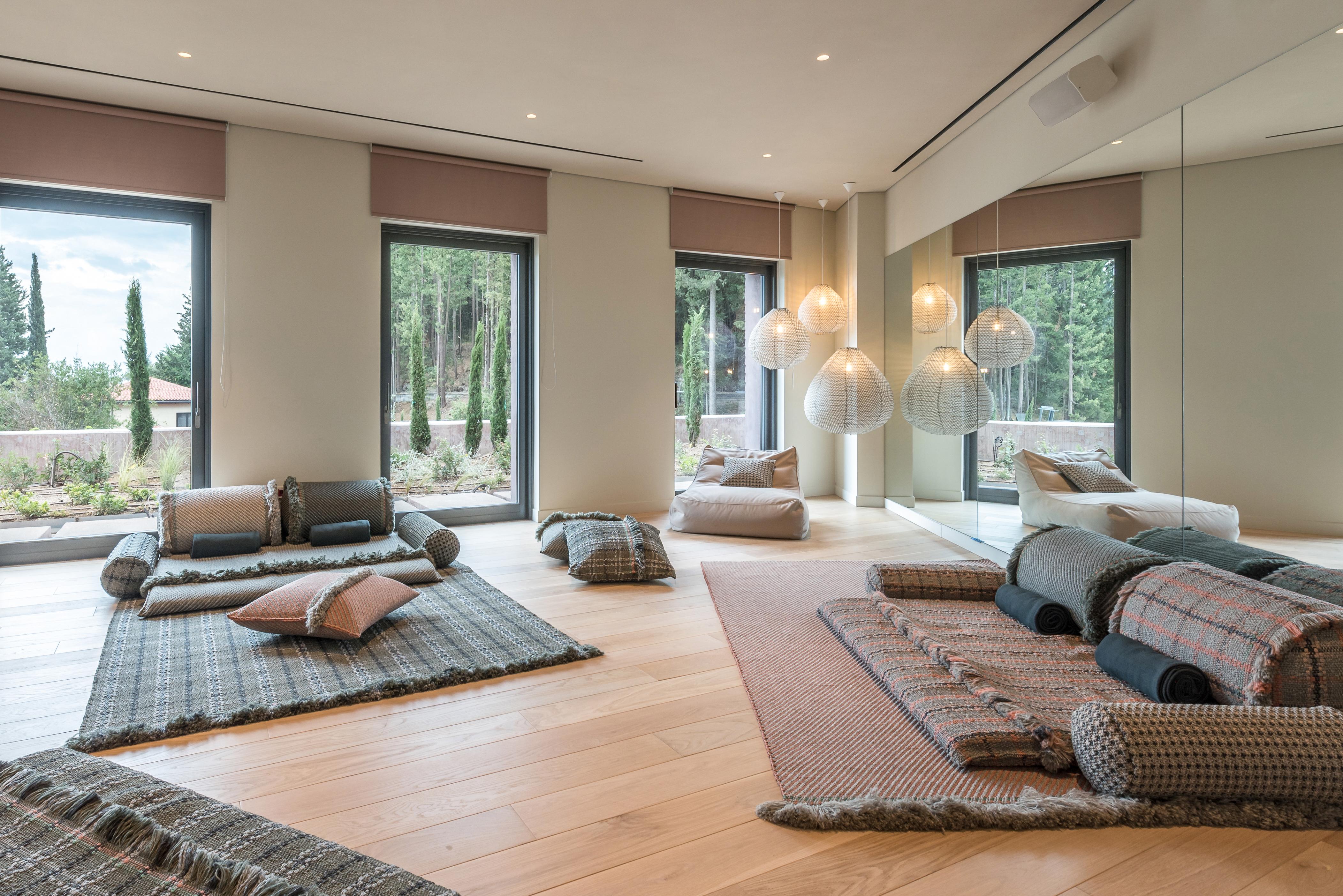 Euphoria Retreat - A Holistic Wellbeing Destination Spa Mystras Exterior foto