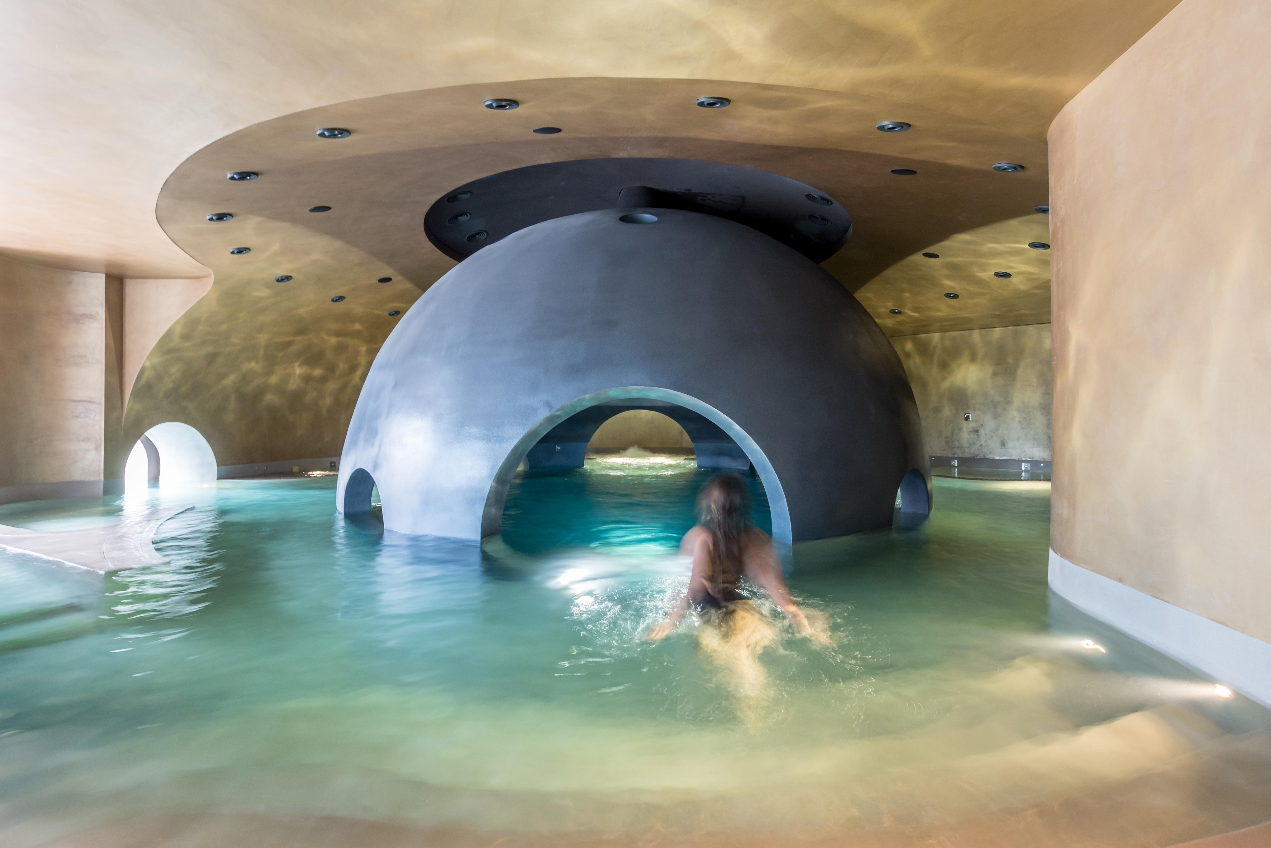Euphoria Retreat - A Holistic Wellbeing Destination Spa Mystras Exterior foto